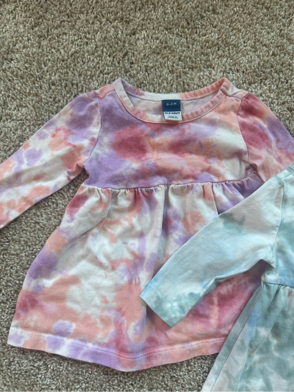 Old Navy Baby Girl Tie Dye Dress Bundle 0–3 Months Long Sleeve Cotton Dresses - Picture 3 of 9